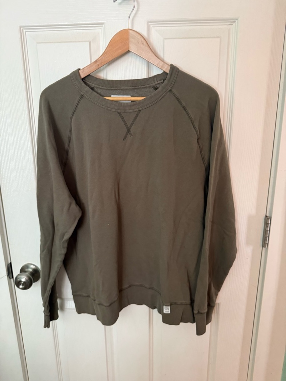 Men's Olive Crewneck Sweatshirt